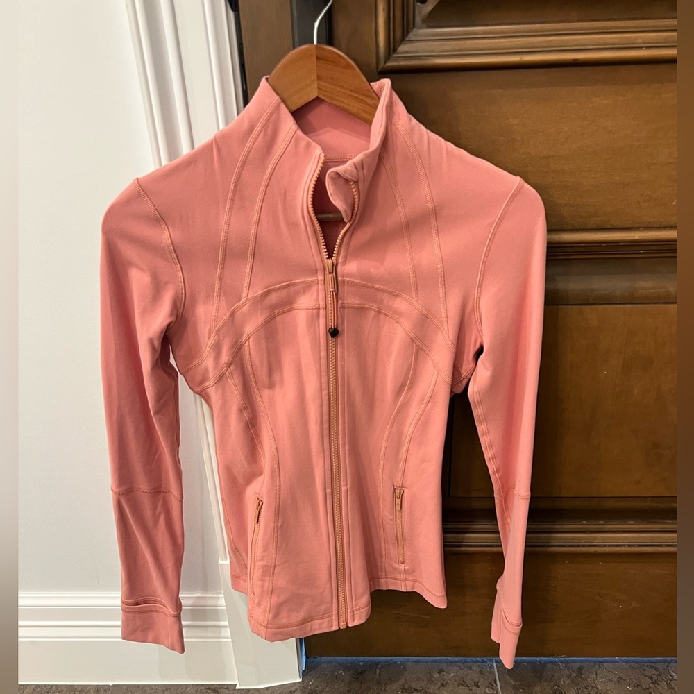 Women’s Lululemon Define Jacket Luon Size 4 in color Orange/Pink